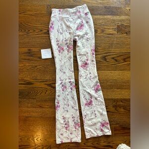 loveshackfancy leggings nwot size small